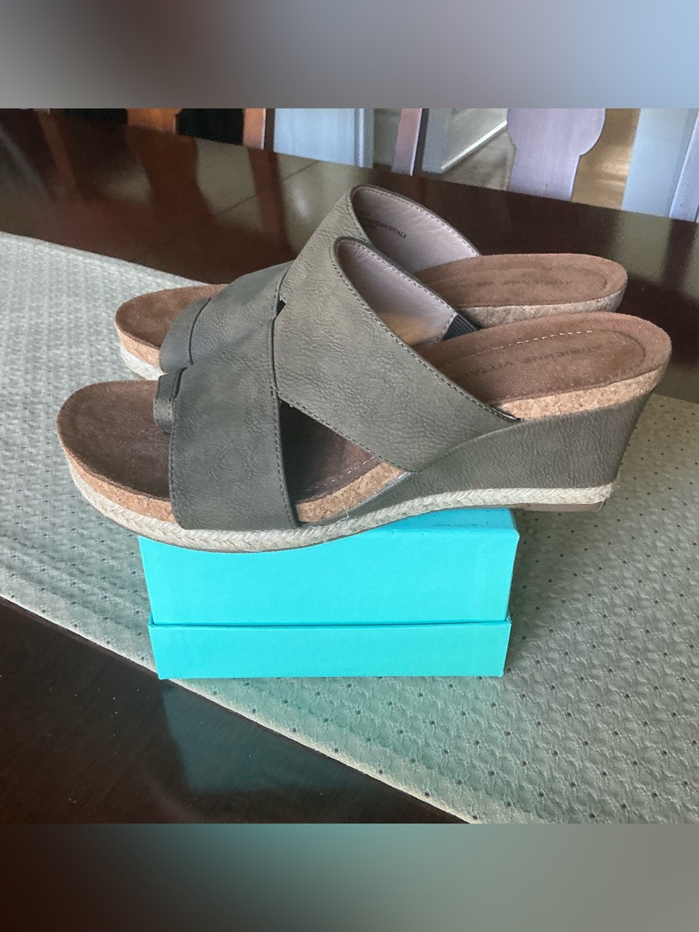 Adrienne Vittadini Tilly Wedge Sandals - New Without Tags Sz 7.5
